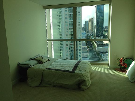 Bedroom or den/office