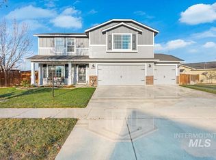 16553 N Clover Valley Way, Nampa, ID 83687