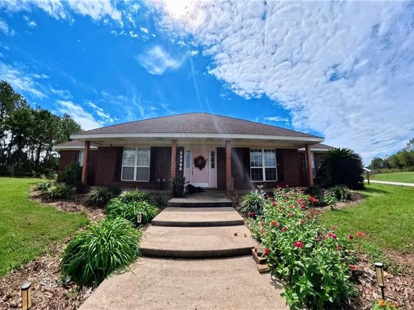 10492 Hartung Rd, Foley, AL 36535