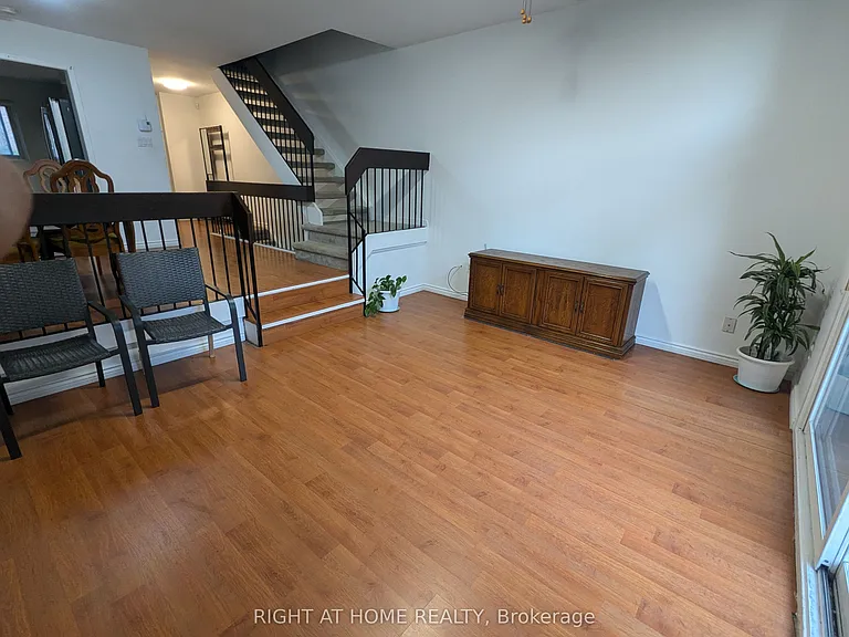 20 Hainford St #2 — Photo 9