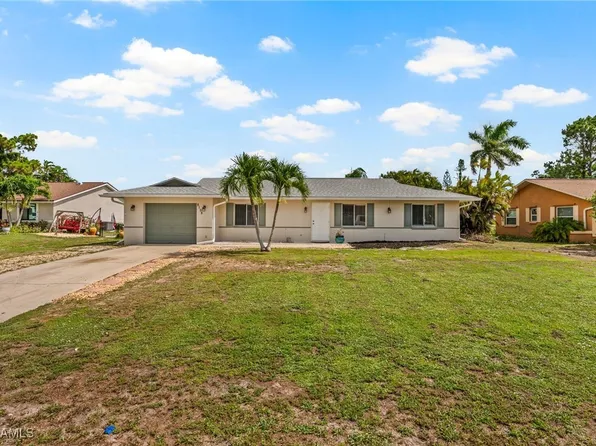 8198 Lake San Carlos Cir, Fort Myers, FL 33967