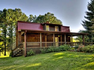 450 Night Ln, Epworth, GA 30541