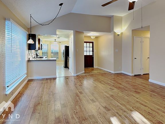 4th image of 14605 Gold Fish Pond Ave