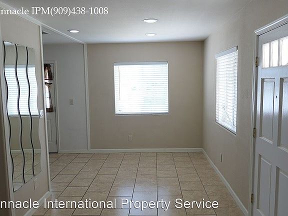 3rd image of 3024 E Cindy St