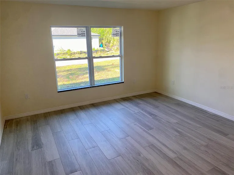 4595 Horseshoe Ave — Photo 6