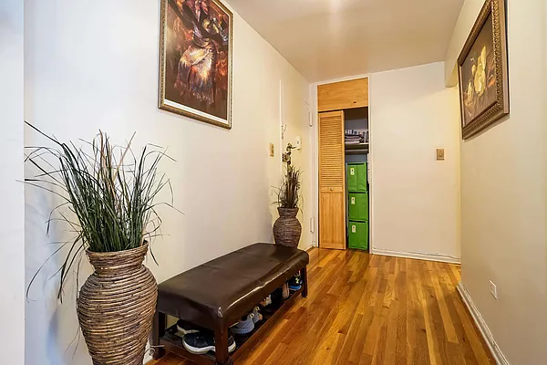 Sold by Fillmore | media 5