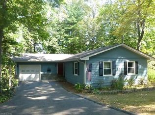 159 Skyline Dr, Hendersonville, NC 28791