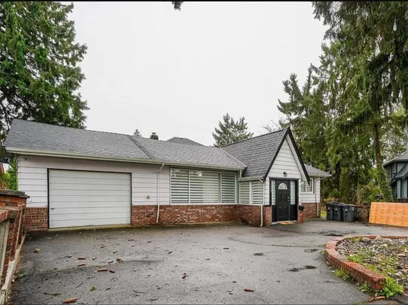 13960 Brentwood Cres, Surrey, BC V3R 5L9
