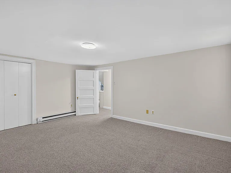 3113 45th St NW — Photo 37
