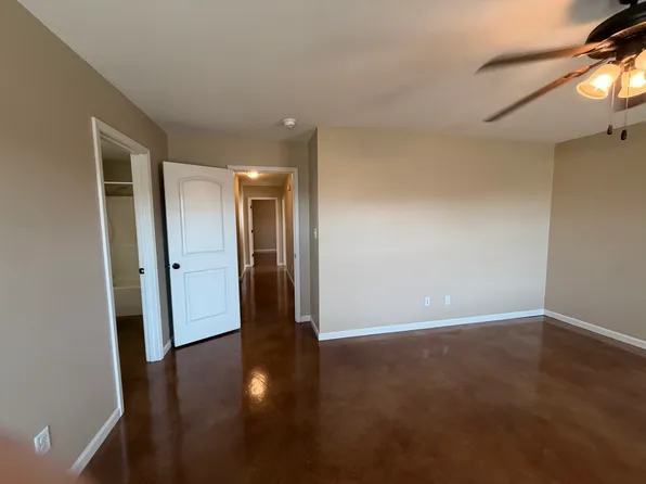 2475 Pleasant Willow Dr, Benton, AR 72015