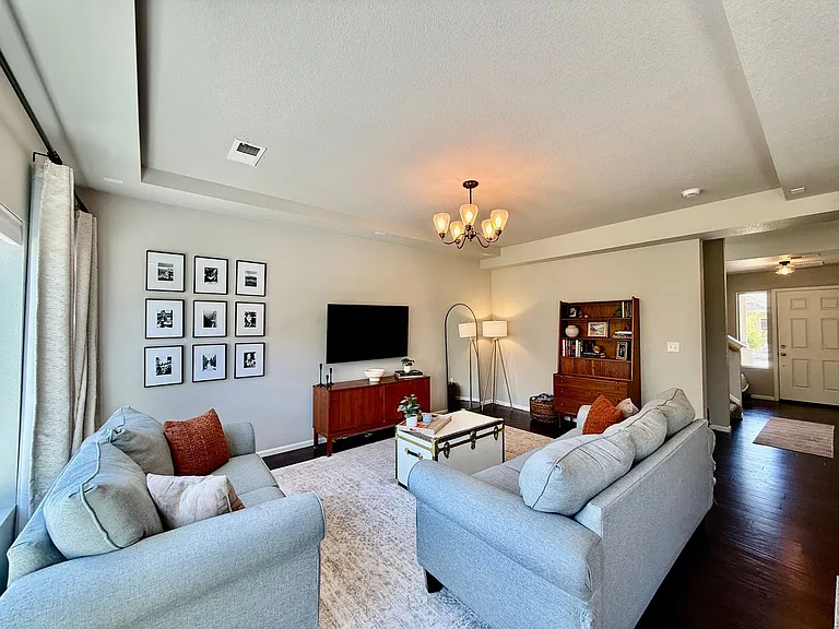 6828 Mineral Belt Dr — Photo 9
