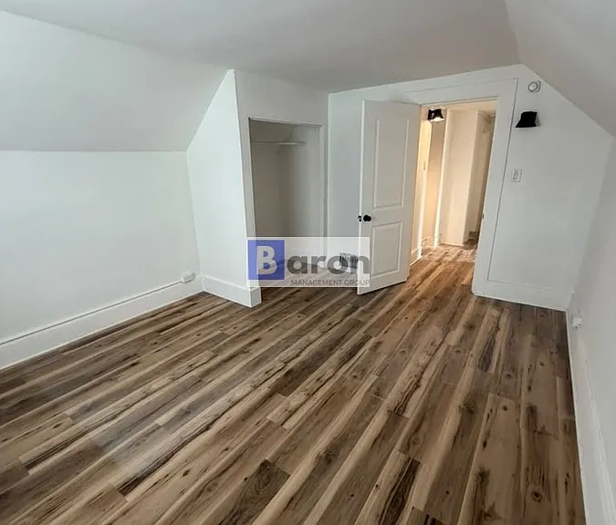 209 S Kaley St — Photo 3