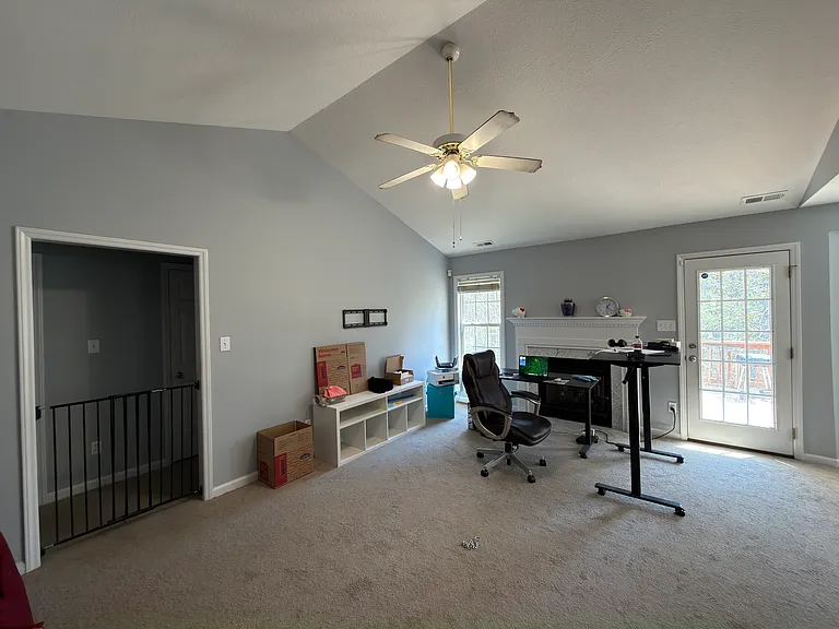 115 Jefferson Dr — Photo 7