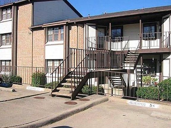 2nd image of 202 Henry M Chandler Dr