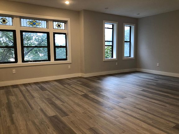 2nd image of 47 Duncan Ave APT 45Y