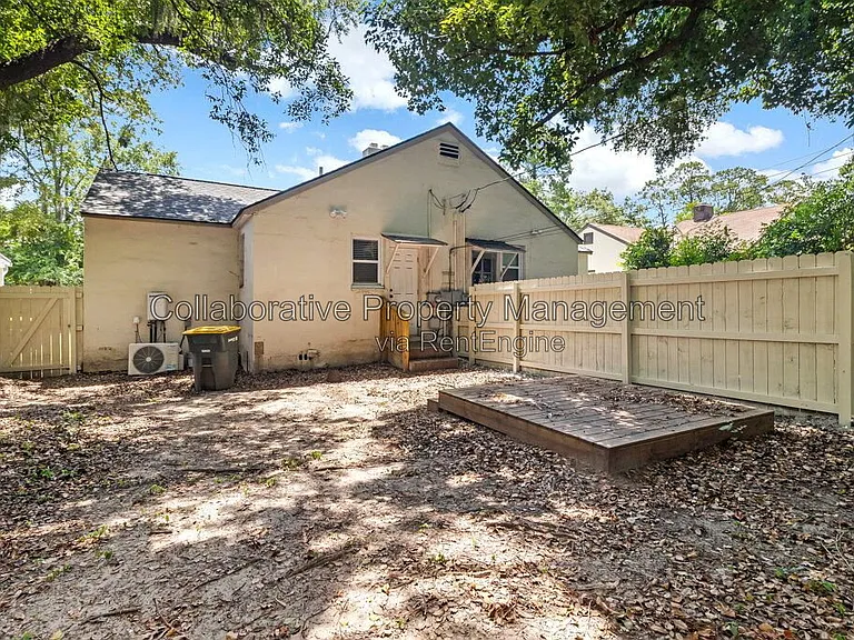 127 Hibiscus Ave — Photo 16