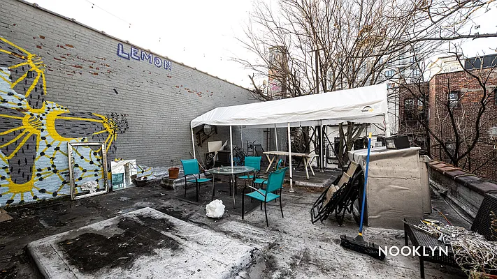 Rented by Nooklyn NYC LLC | media 18