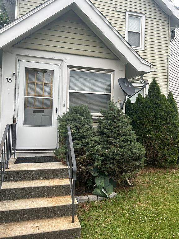 15 Lawn Ave - Property Image