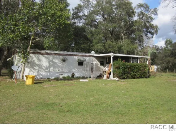 657 W Kuhns Ln, Lecanto, FL 34461