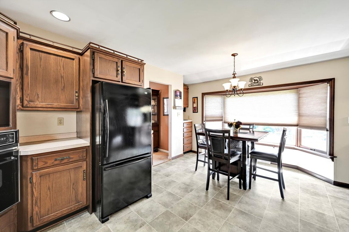13-Kitchen