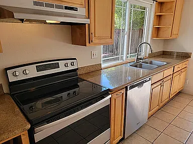 1788 Kyra Cir — Photo 5