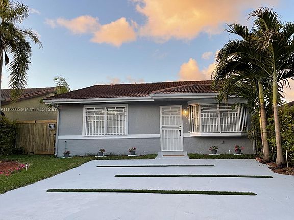 2nd image of 9073 NW 117th St
