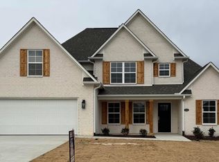 1044 Southern Hills Dr, Milan, TN 38358