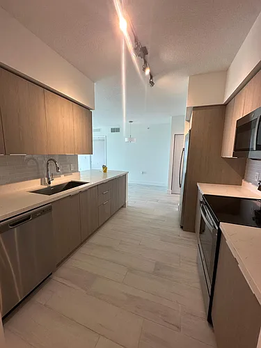 619 E Sheridan St #1135 Photo 1