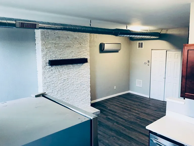 5316 Butler St #2 — Photo 14