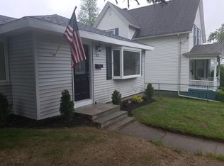 32 Dell Ave, Worcester, MA 01604