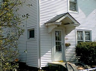 635 Loomis St, Jackson, MI 49202