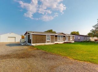 22402 E Sandstone Dr, Benton City, WA 99320