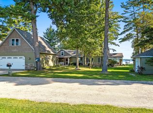 W6320 Gumaer Rd, Shawano, WI 54166