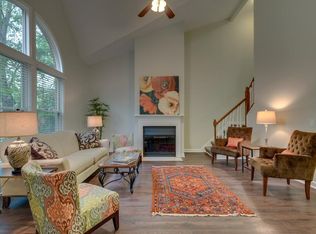 105 Highland Villa Dr, Nashville, TN 37211