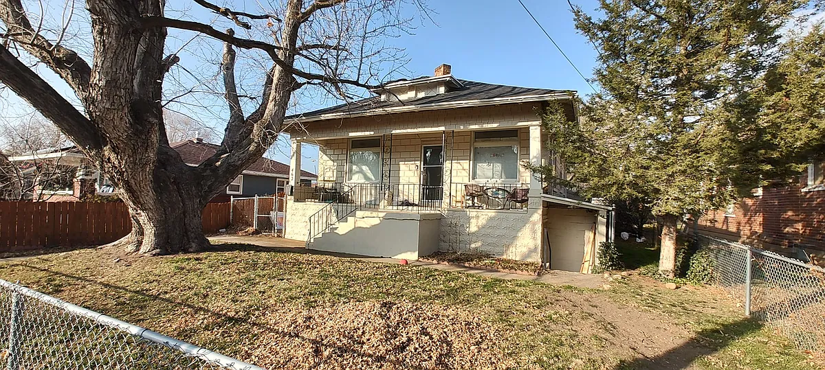 Building Photo - 462 Canyon Rd #B