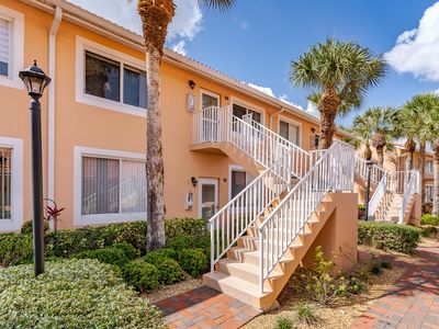 6600 Beach Resort Dr APT 14, Naples, FL, 34114