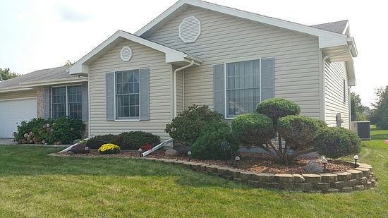 1st image of 3744 Sandhill Dr