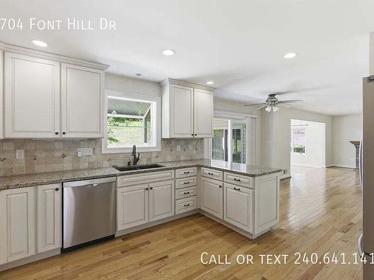 3704 Font Hill Dr — Photo 16