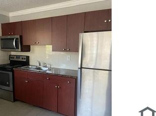 813 NW 3rd St APT 3, Dania Beach, FL 33004