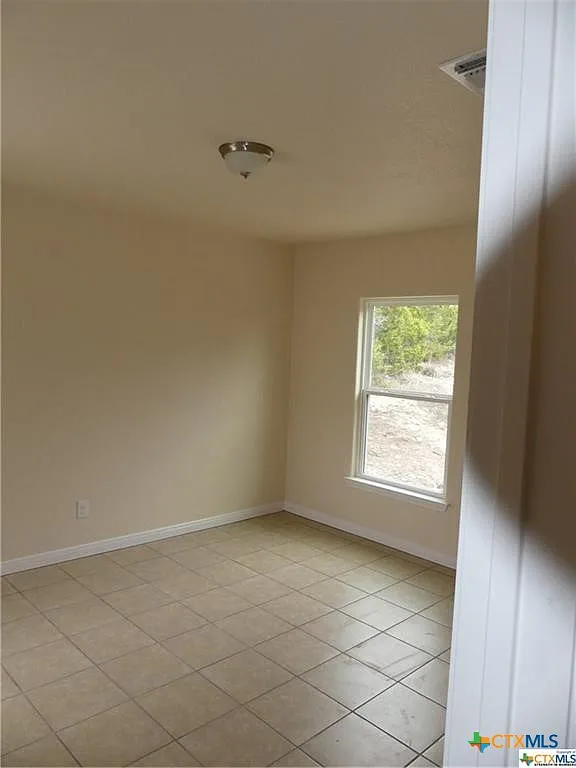Building Photo - 2455 Golf Dr #2455