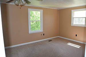 5th image of 115 Irene Dr