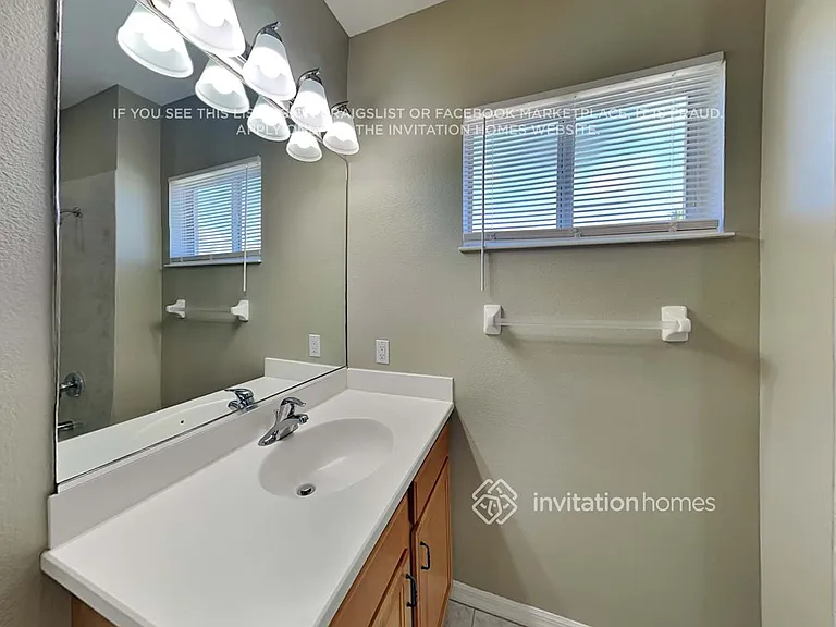 12122 Aster Ave — Photo 15