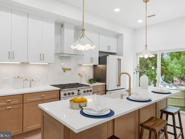 1827 Vermont Ave NW, Washington, DC 20001