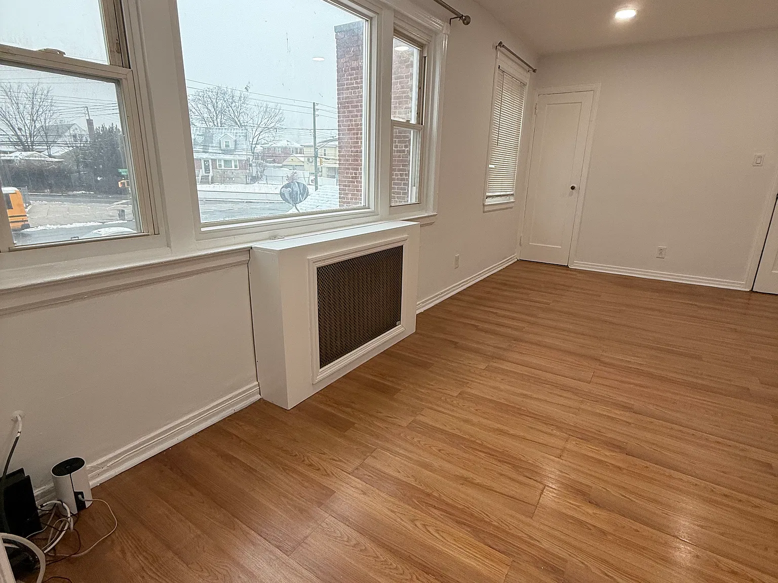 3 bed, $3,000 — Photo 3