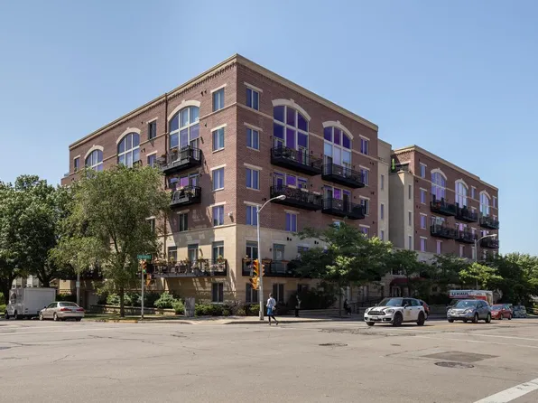 1515 North Van Buren STREET #202, Milwaukee, WI 53202