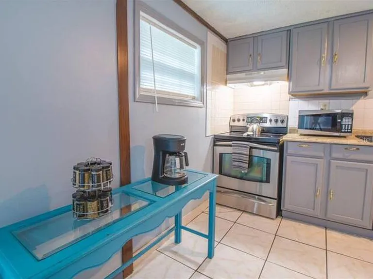 1731 Grayson Dr #1 — Photo 6