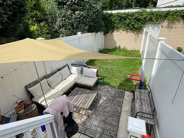 492 Humboldt St #2 — Photo 3