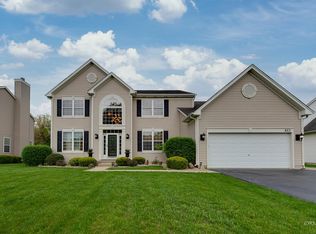 613 Versailles Dr, Bartlett, IL 60103