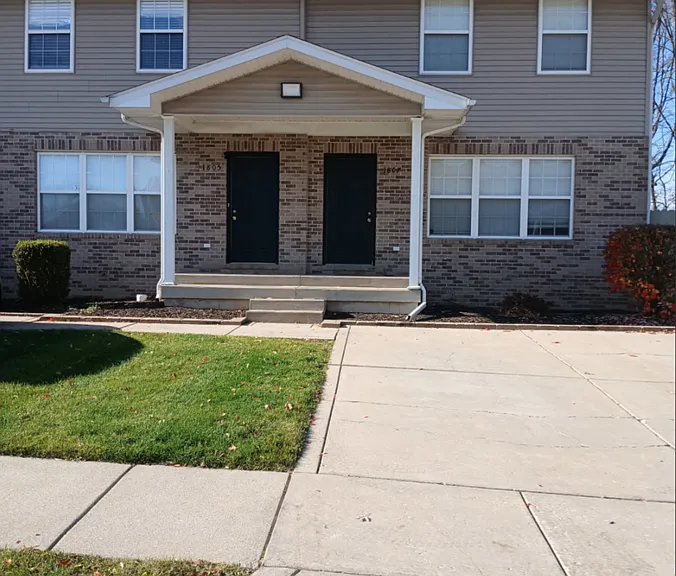 1701 Dainesway — Photo 1