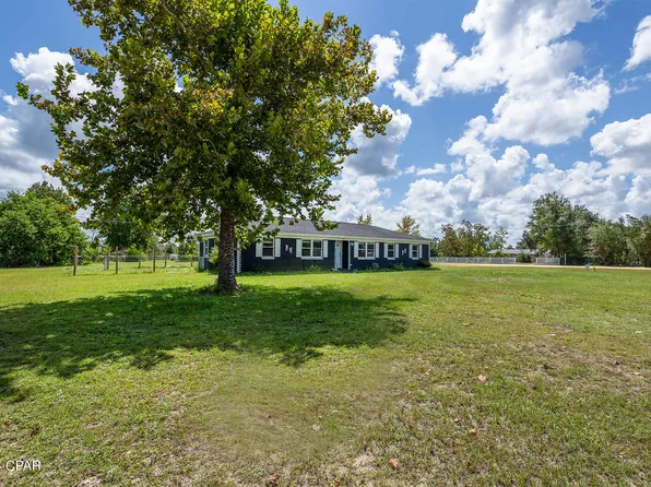 8038 Willow Rd, Youngstown, FL 32466